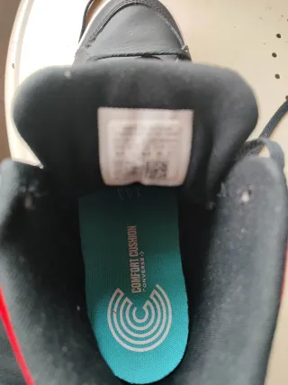 Converse Blaze V2 Talla 43 Negro y Rojo