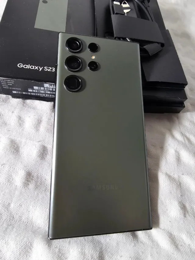 Samsung Galaxy S23 Ultra, de 256GB.