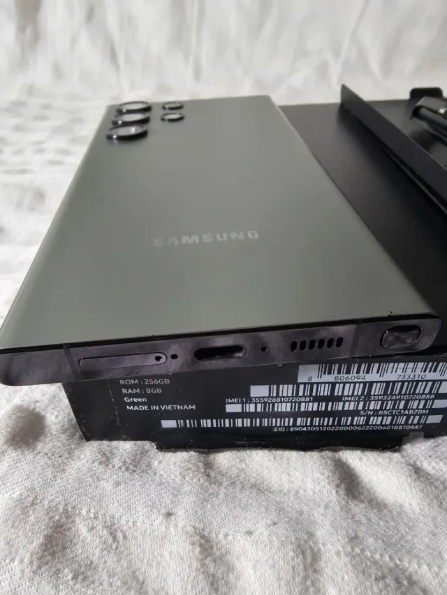 Samsung Galaxy S23 Ultra, de 256GB.