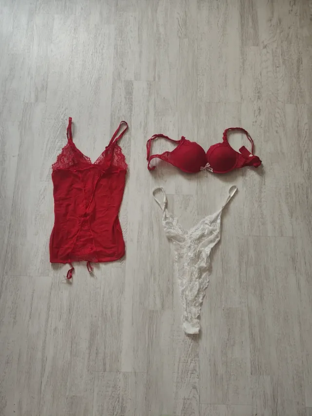 Conjunto Lenceria Rojo y Blanco