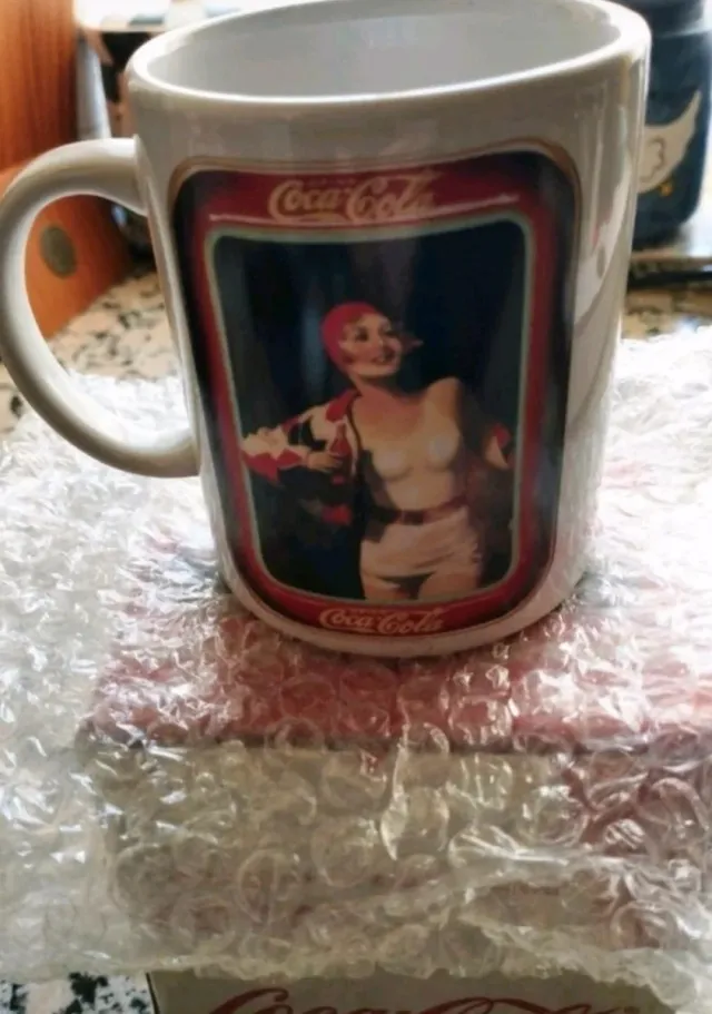 Taza Coca-Cola Edición Especial y Limitada Retro.
