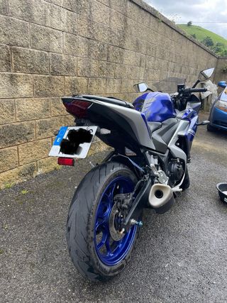 Yamaha R3 2018 Azul