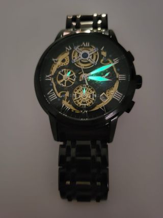 Reloj Elegante y de aspecto lujoso