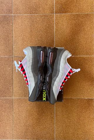 Nike Air Max 95 Gris Rojo