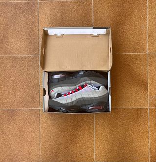 Nike Air Max 95 Gris Rojo