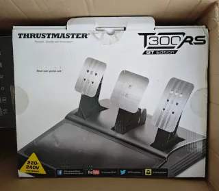 Volante Thrustmaster T300 Alcántara edizione Ferrari