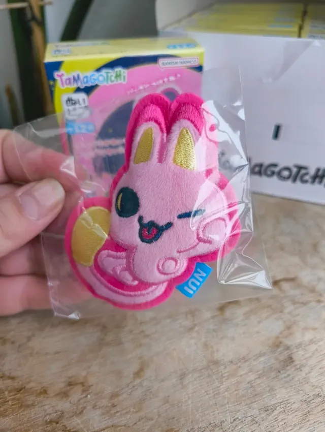 Bandai Tamagotchi Paradise Plush Pin