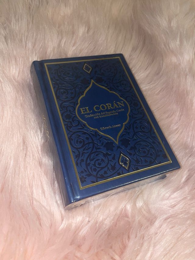 el coran en español color azul