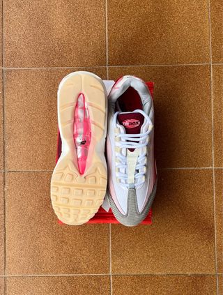 Nike Air Max 95 Rosa y Rojo