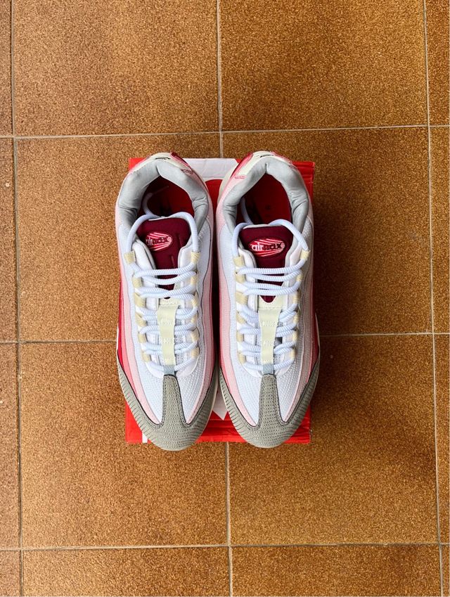 Nike Air Max 95 Rosa y Rojo