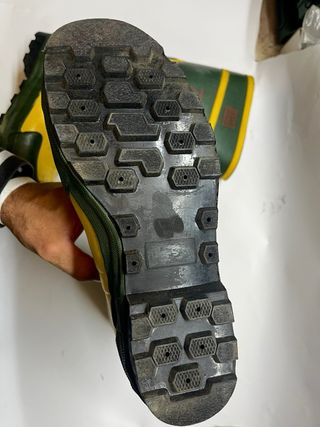 Stivali da lavoro dielettrici