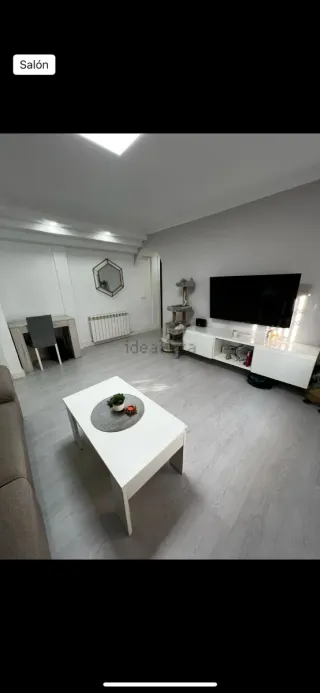 TRÍPLEX REFORMADO de 96m² con TERRAZA!