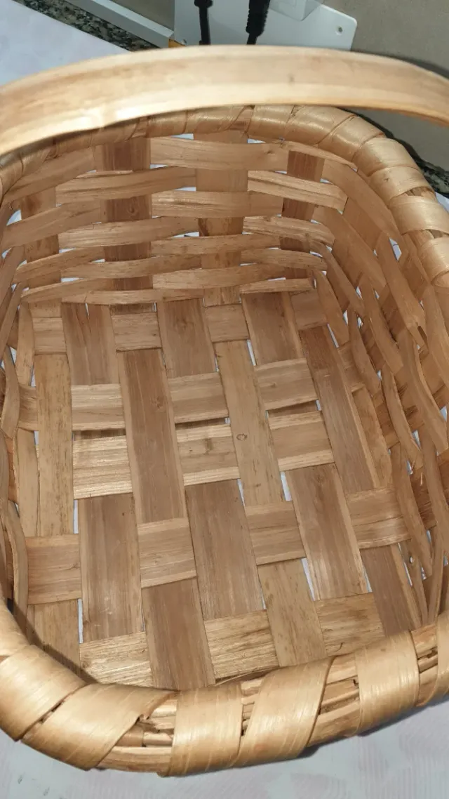 Cesto em vime com alça 35x28x16 alt.