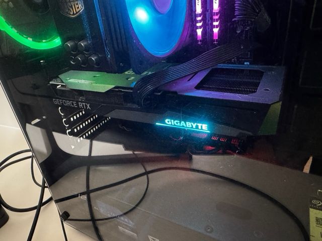 Gigabyte RTX 3060 Tarjeta Gráfica