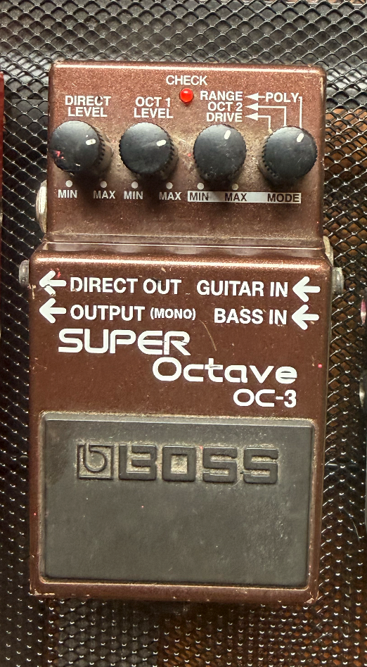 Pedalera Boss RC-1 + OC-3 + Big Muff + Afinador