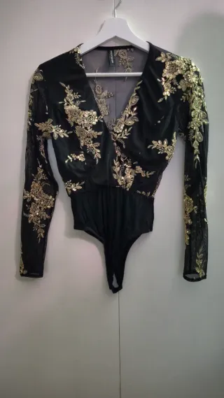 Body fiesta negro y dorado