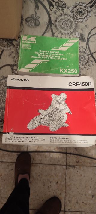 Manuales Honda CRF450R y Kawasaki KX250
