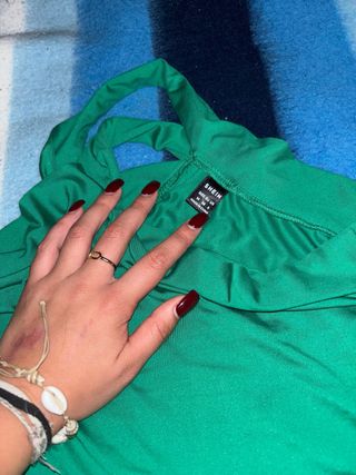 Camiseta SHEIN verde talla M