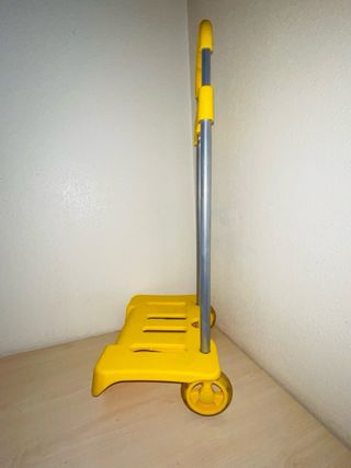 Porta mochilas amarillo Safta