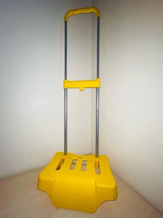 Porta mochilas amarillo Safta