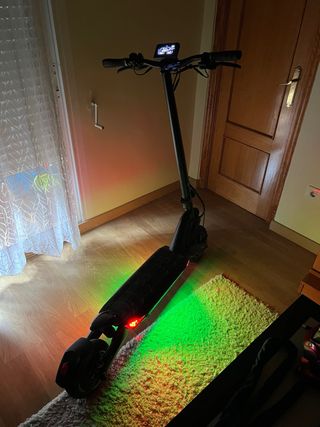 Patinete Youin XL MAX con casco y cadenas