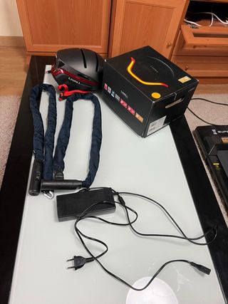 Patinete Youin XL MAX con casco y cadenas