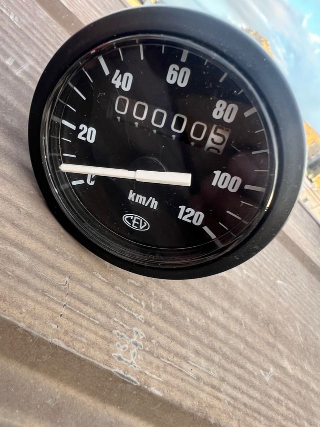 Cuenta km CEV moto a estrenar