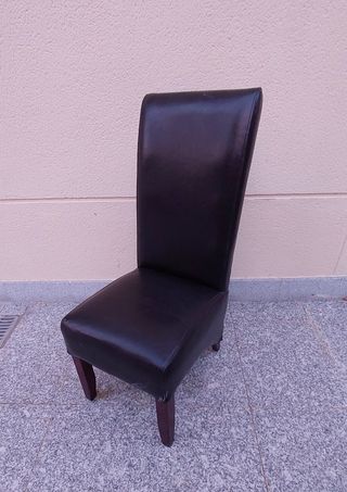 SILLAS DE COMEDOR EN PIEL MARRON