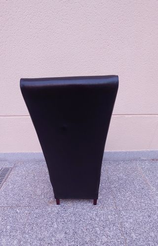 SILLAS DE COMEDOR EN PIEL MARRON