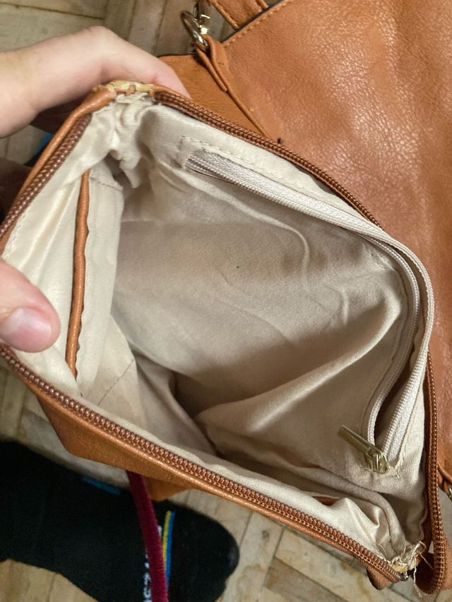 Bolso bandolera de cuero marrón