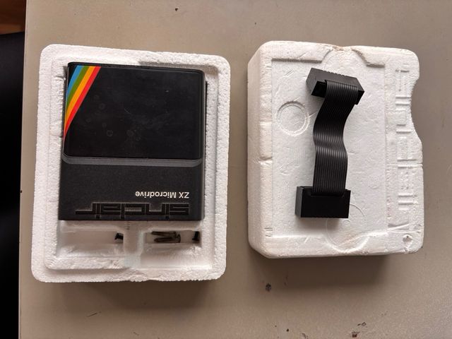 Sinclair ZX Spectrum 128K + ZXMicrodrive