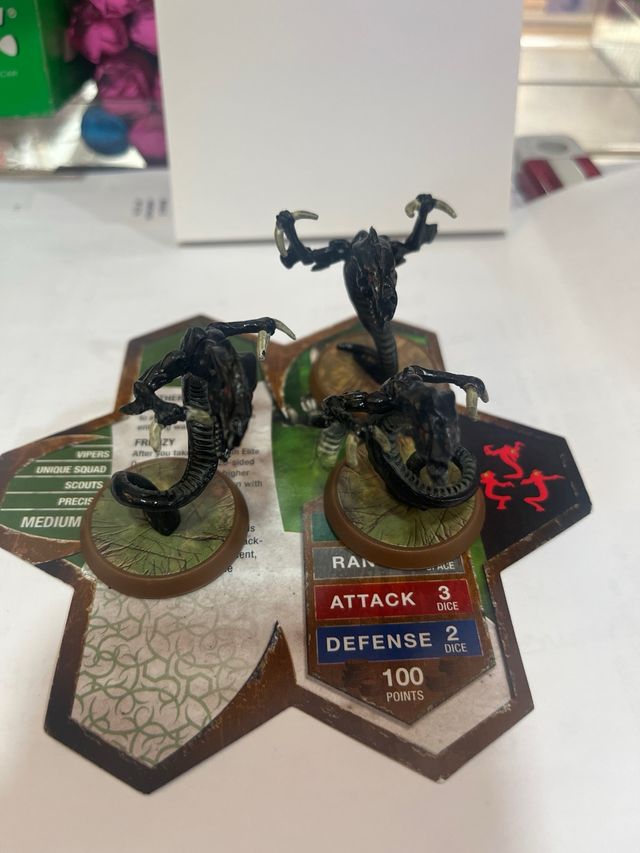 Heroscape Elite Onyx Vipers