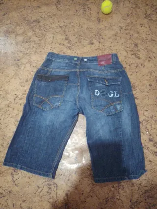 Pantalón vaquero corto azul