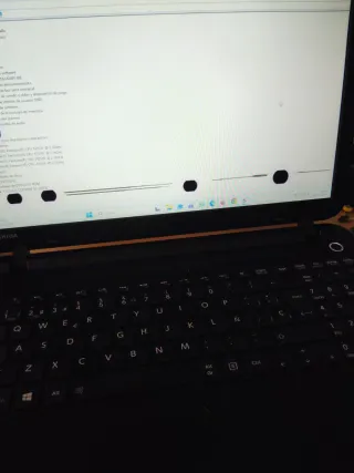 PORTÁTIL TOSHIBA QUAD CORE