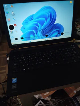 PORTÁTIL TOSHIBA QUAD CORE