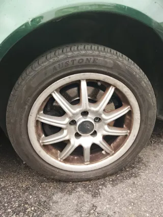 Llantas con neumático