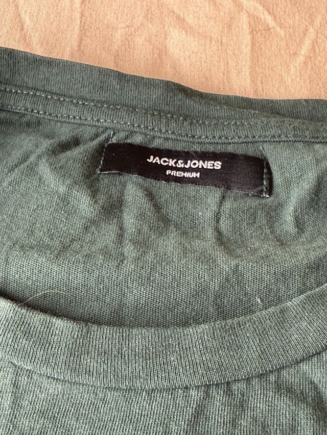 Camiseta Jack & Jones verde con estampado