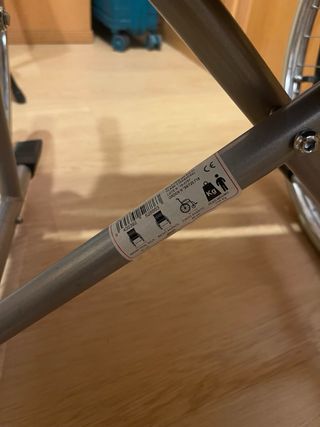 silla de ruedas  recoger en metro Urgel