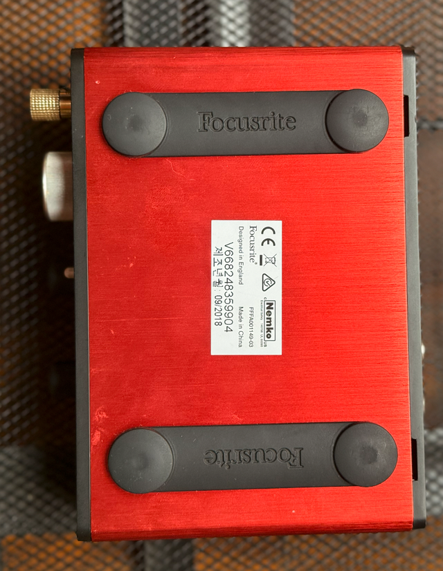 Focusrite Scarlett Solo (2ª Gen)