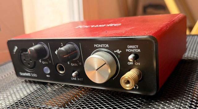 Focusrite Scarlett Solo (2ª Gen)