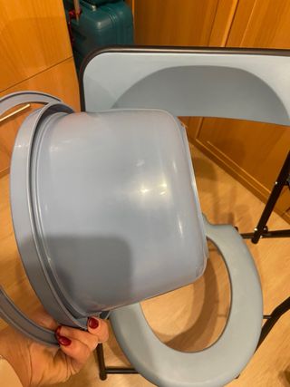 Silla de WC plegable