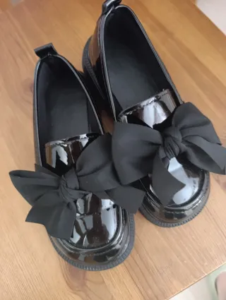 Zapatos negros niña lazo número 29