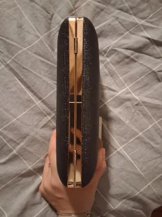 Pochette nera con brillantini