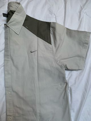 Camicia Nike vintage anni 2000 beige