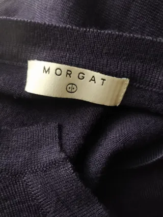 Jersey morado cuello pico