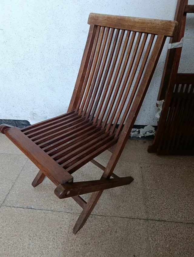 Sillas de madera plegables