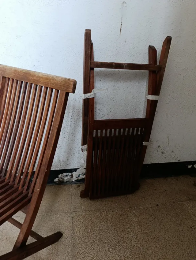 Sillas de madera plegables