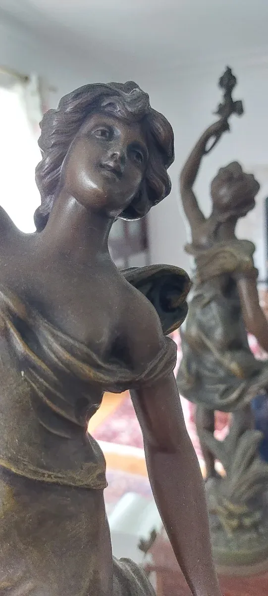 Reloj de repisa francés Maquinaria Paris