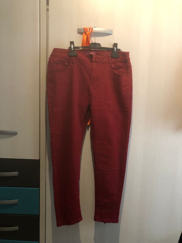 Pantalón mujer granate sin estrenar