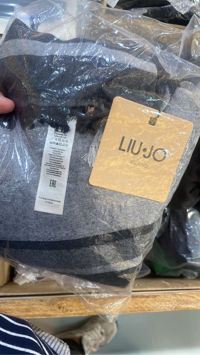 Bufanda Liu Jo Milano ideal para regalar